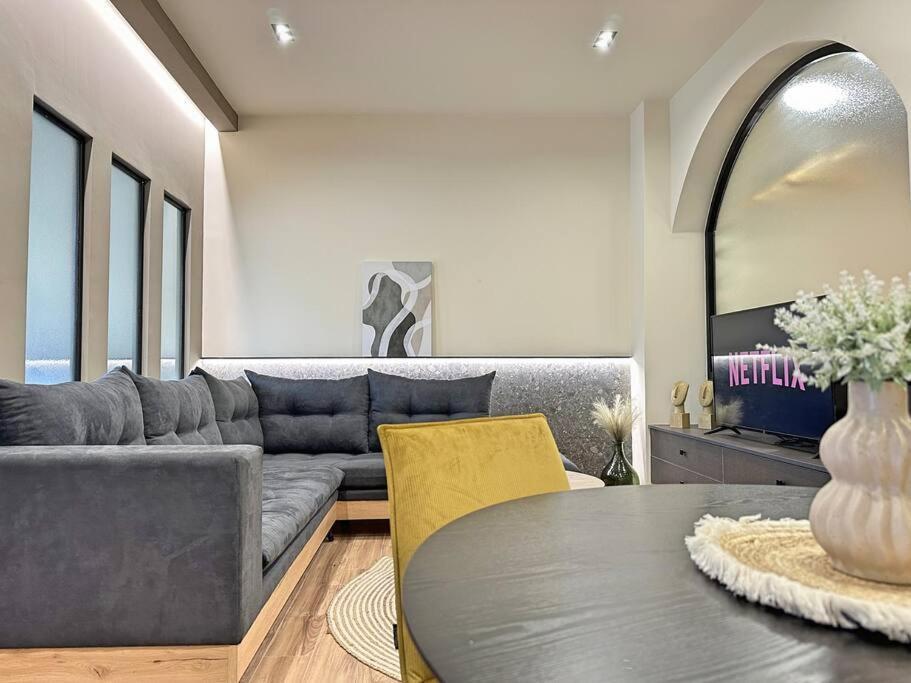 Oasis Luxury Apartments Eretria  Eksteriør billede