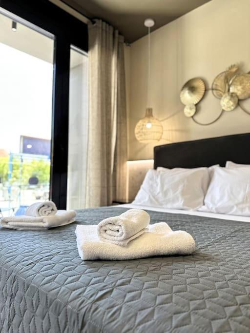 Oasis Luxury Apartments Eretria  Eksteriør billede