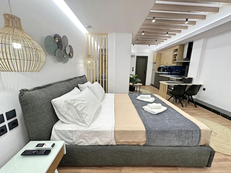 Oasis Luxury Apartments Eretria  Eksteriør billede